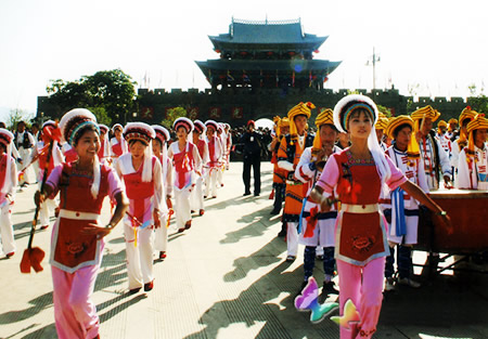 2010大理白族三月街旅游线路