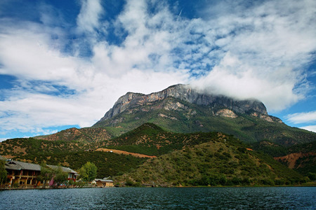 湖边美景